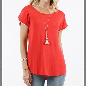 Red Short Tulip-Sleeve Curved-Hem Tunic, M